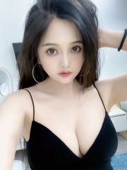 00后性感小美女逼紧水多