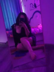 此女很骚很会撩
