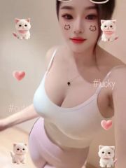巨乳骚小宝
