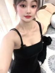 肤白貌美颜值梦梦