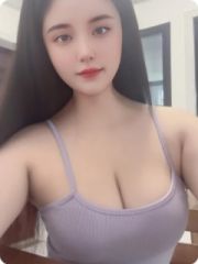 前凸后翘萝莉嫩模