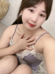 小巧玲珑的姐姐