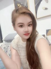 气质少妇小猫咪