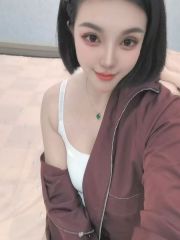 岳阳宝藏女孩肤白貌美颜照合一